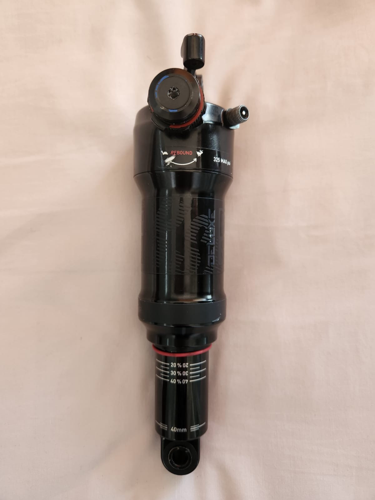 Rockshox Deluxe RLR Rear Shocks Bike Hub