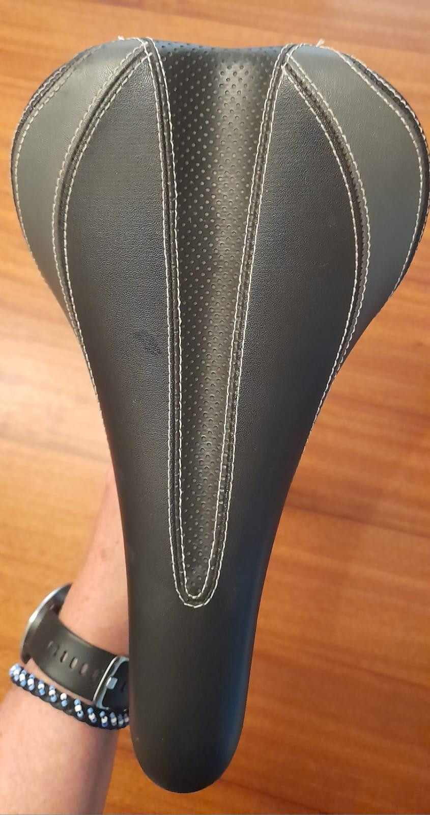 WTB PureV saddle and seat post diameter 30.9 Saddles Bike Hub