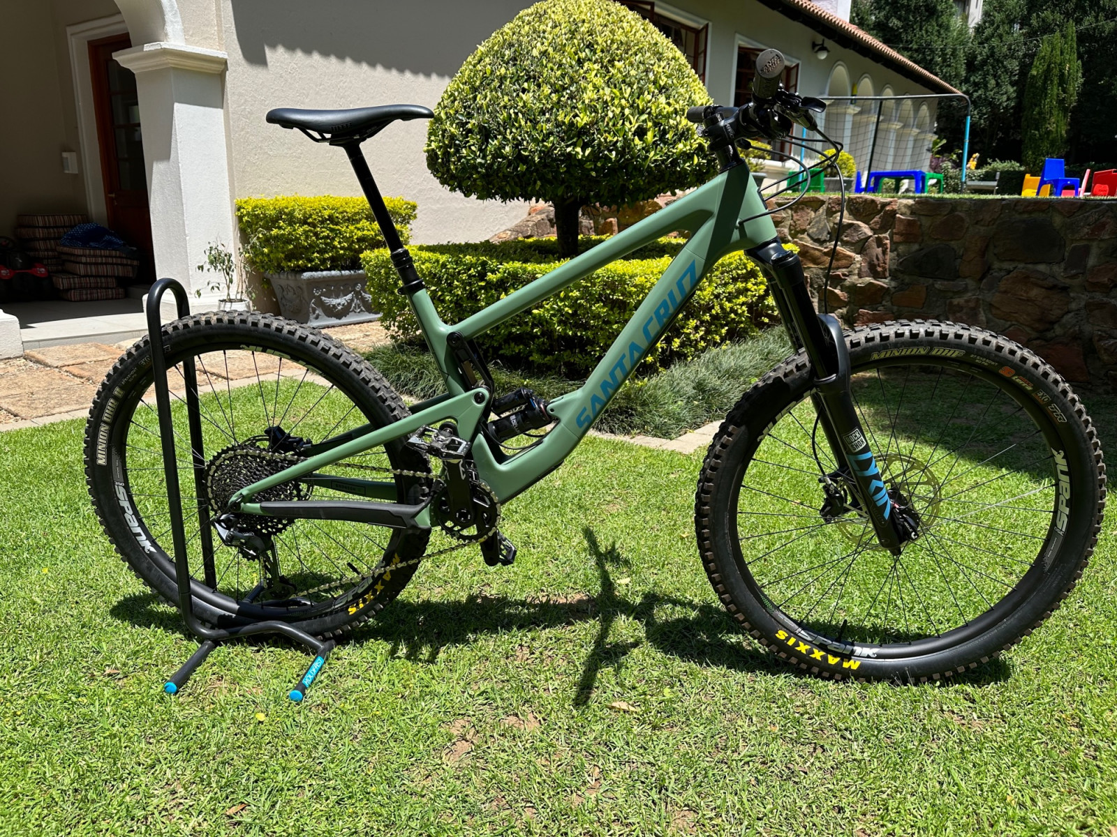 Jonito Santa Cruz Green Bike Santa Cruz Bronson Matte Olive Santa