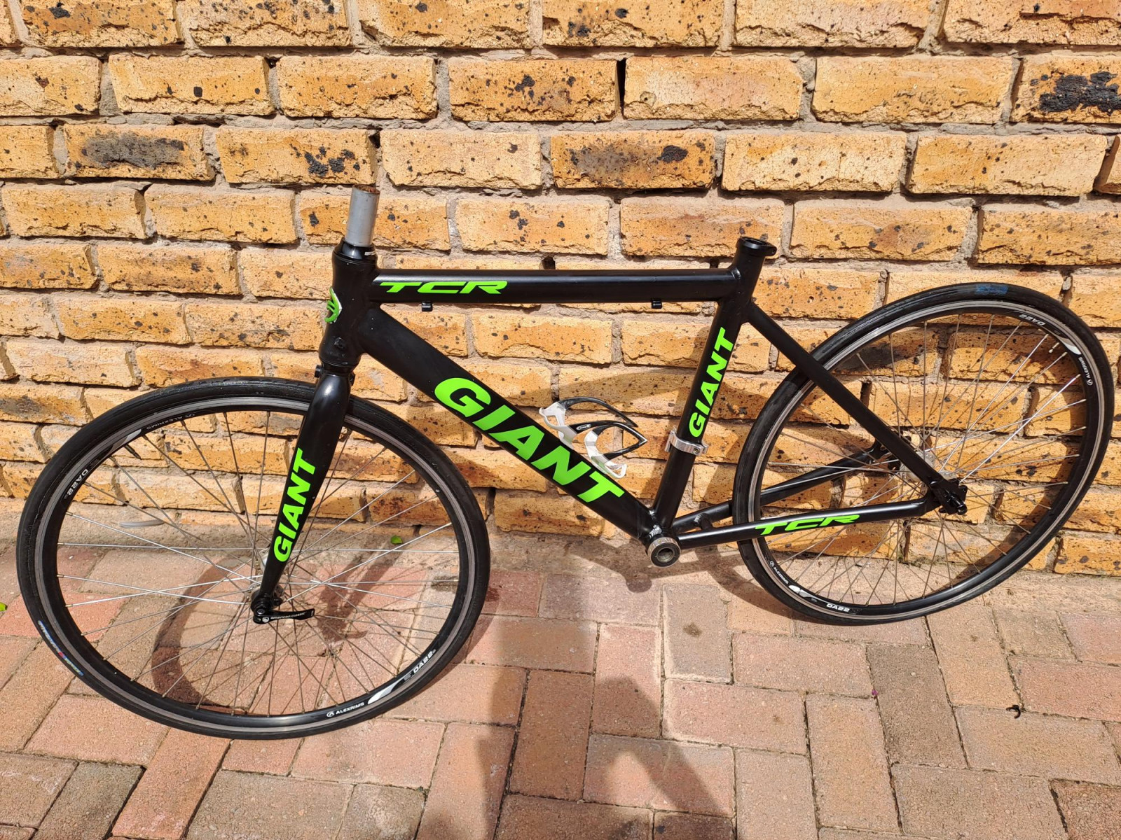 Giant TCR | Road Bike Frames | Bike Hub