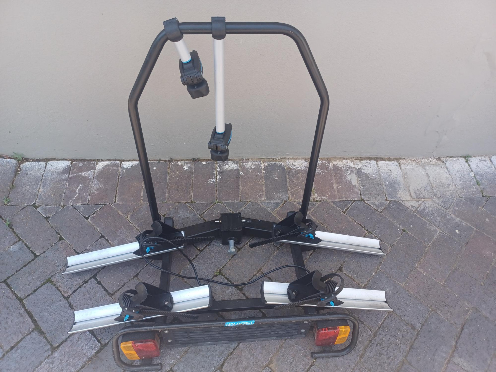 Holdfast 2 bike towbar platform Bike Racks Bike Hub