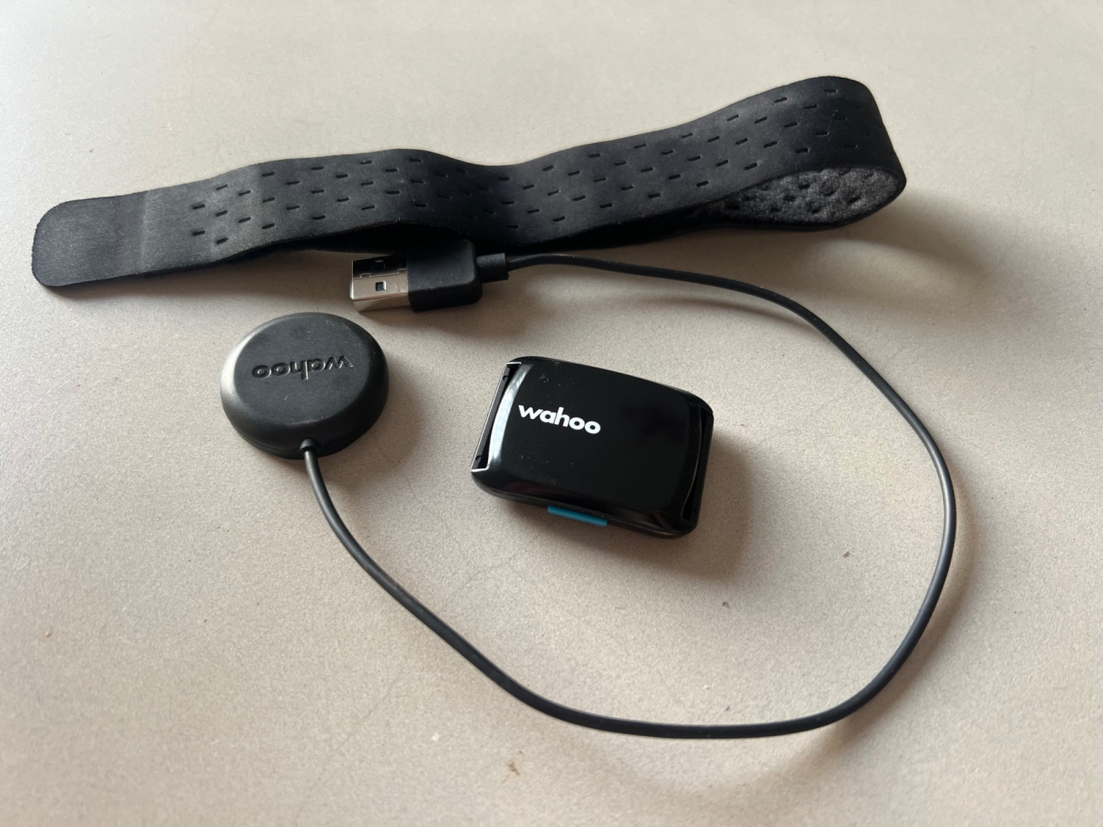 Wahoo Tickr fit armband HRM Watches & Wearables Bike Hub