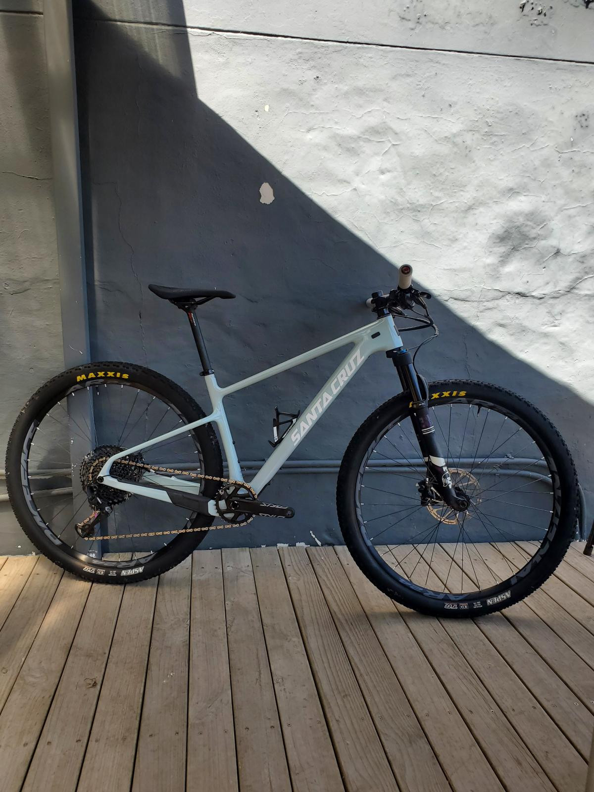 2019 Santa Cruz Highball CC GX 29" (Medium) Hardtail Mountain Bikes
