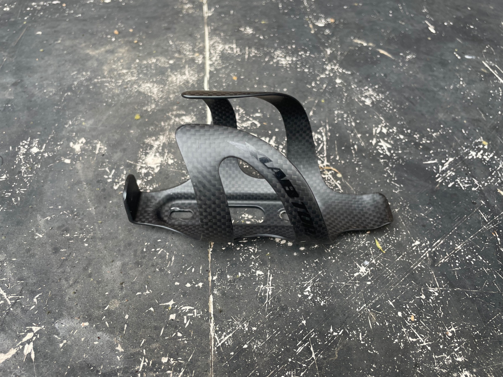 Carbon bottle cage Xlab torpedo Bottle Cages Bike Hub