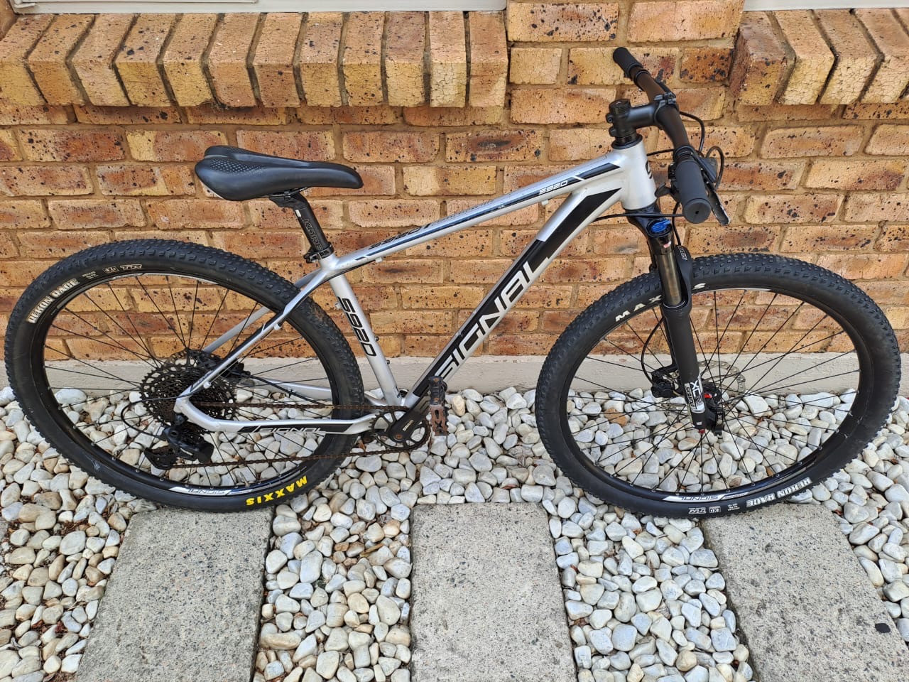 Signal S910 1x12 (M) Hardtail Mountain Bikes Bike Hub