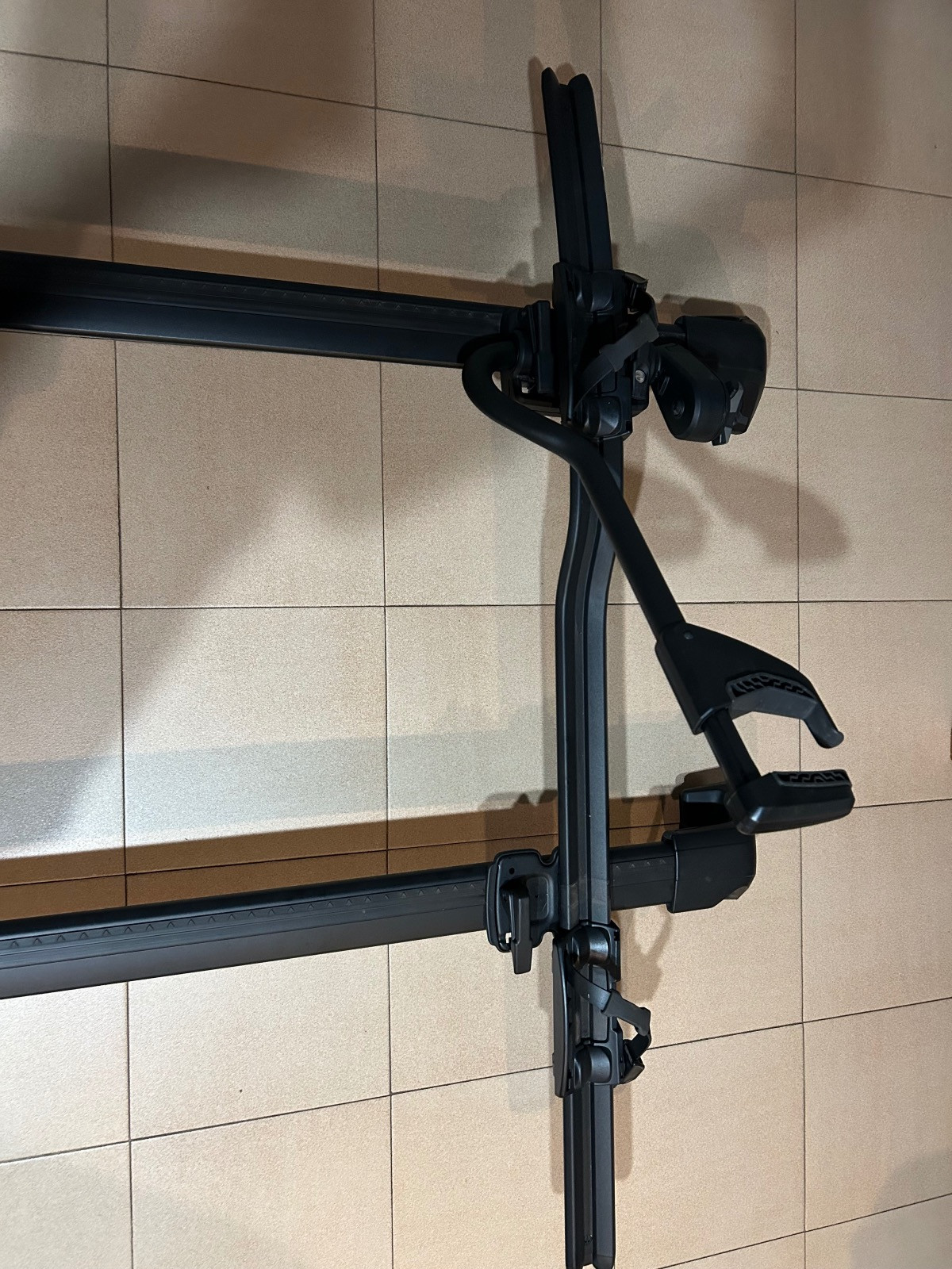 Thule Roof Rack with ProRide 598 for Toyota Hilux Bike Racks Bike Hub