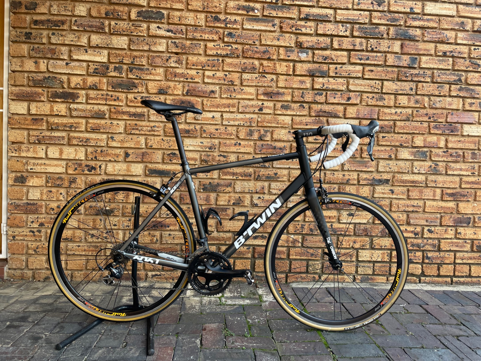 BTwin 540 Road Bikes Bike Hub