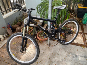 Commencal Meta 5.5 Dual Suspension Mountain Bikes Bike Hub