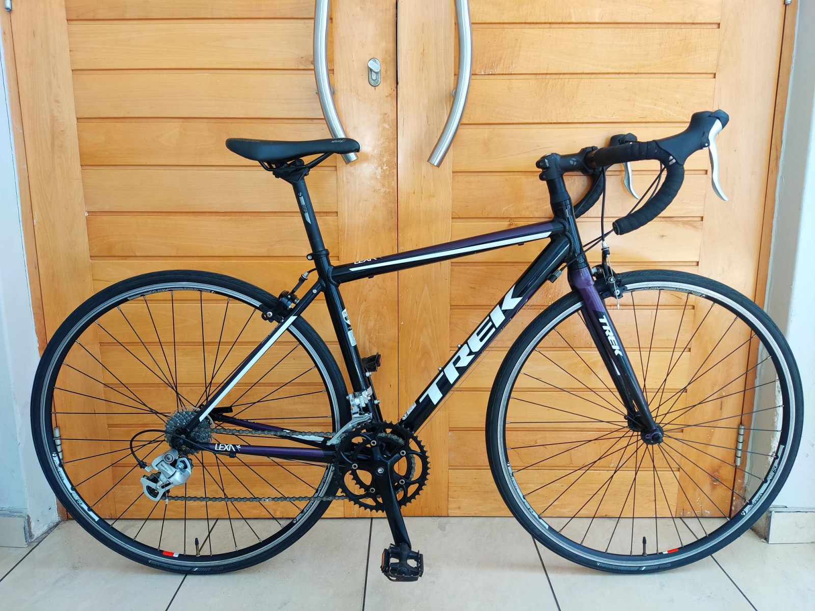 Trek Lexa Road bike / Small frame Road Bikes Bike Hub