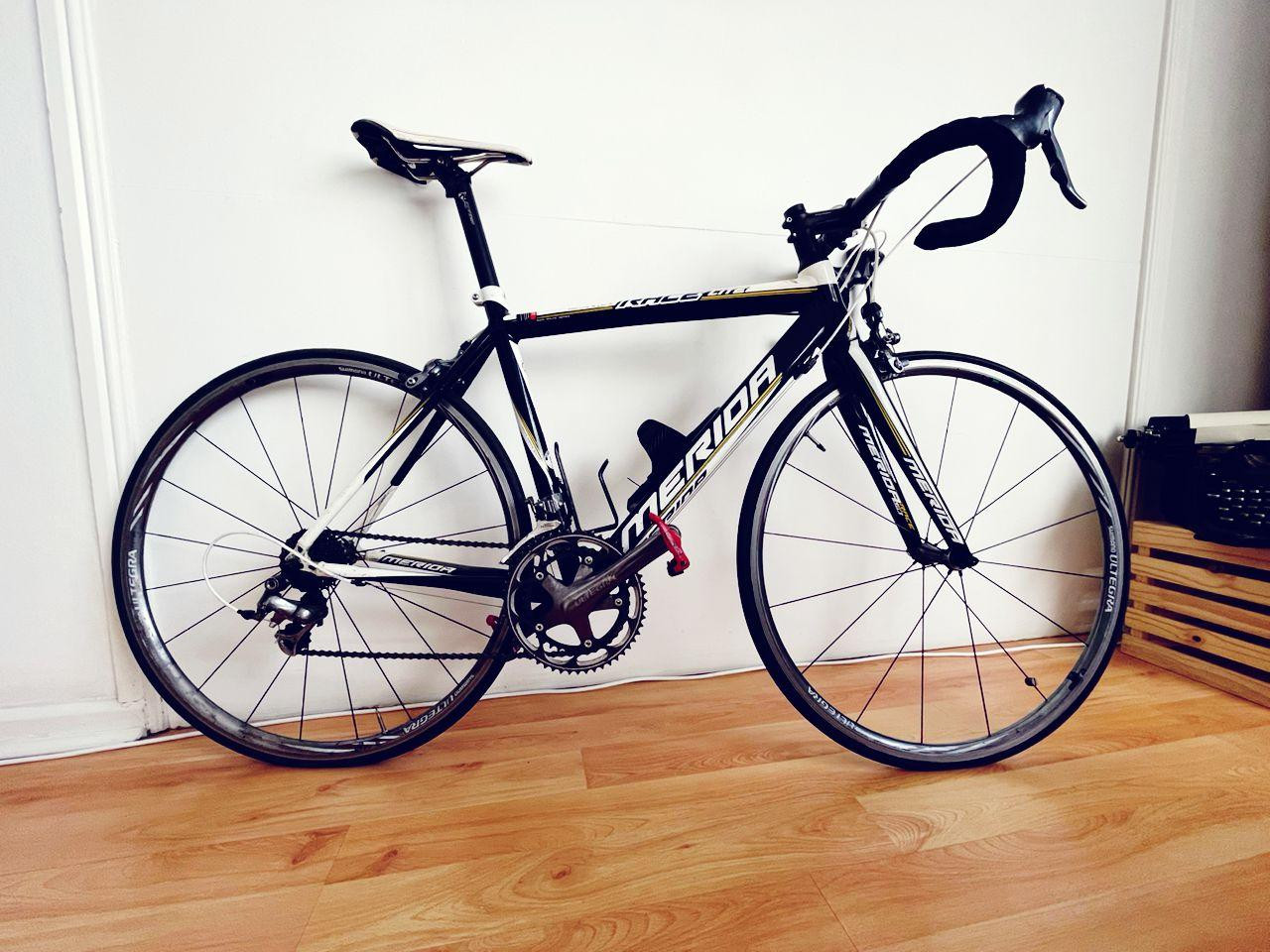 Merida - Race Lite 901 | Road Bikes | Bike Hub
