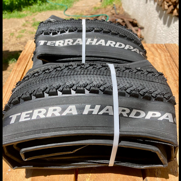 Continental Terra Hardpack 700 x 50 folding tires | Gravel Bike Tyres ...