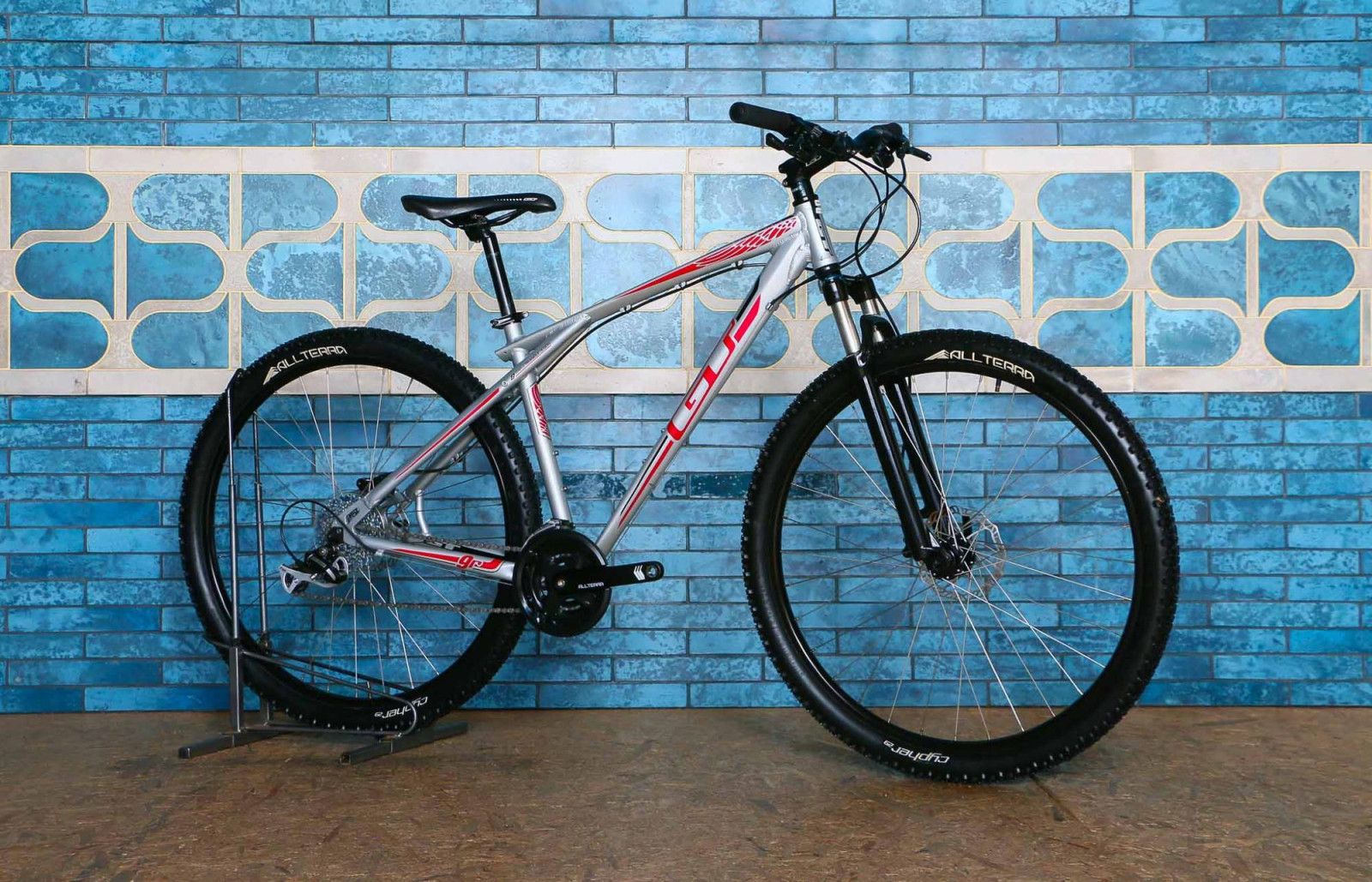 Pre-Owned GT Timberline (L) BM9142 (2016) Hardtail Mountain