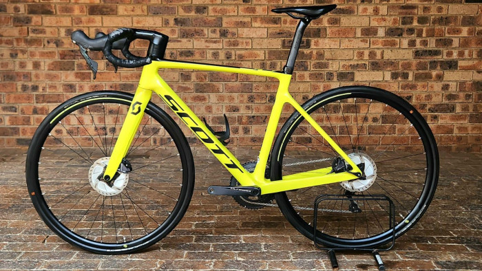 Scott Addict 30 Yellow Bike Scott Bikes Scott Addict Rc 30 Yellow