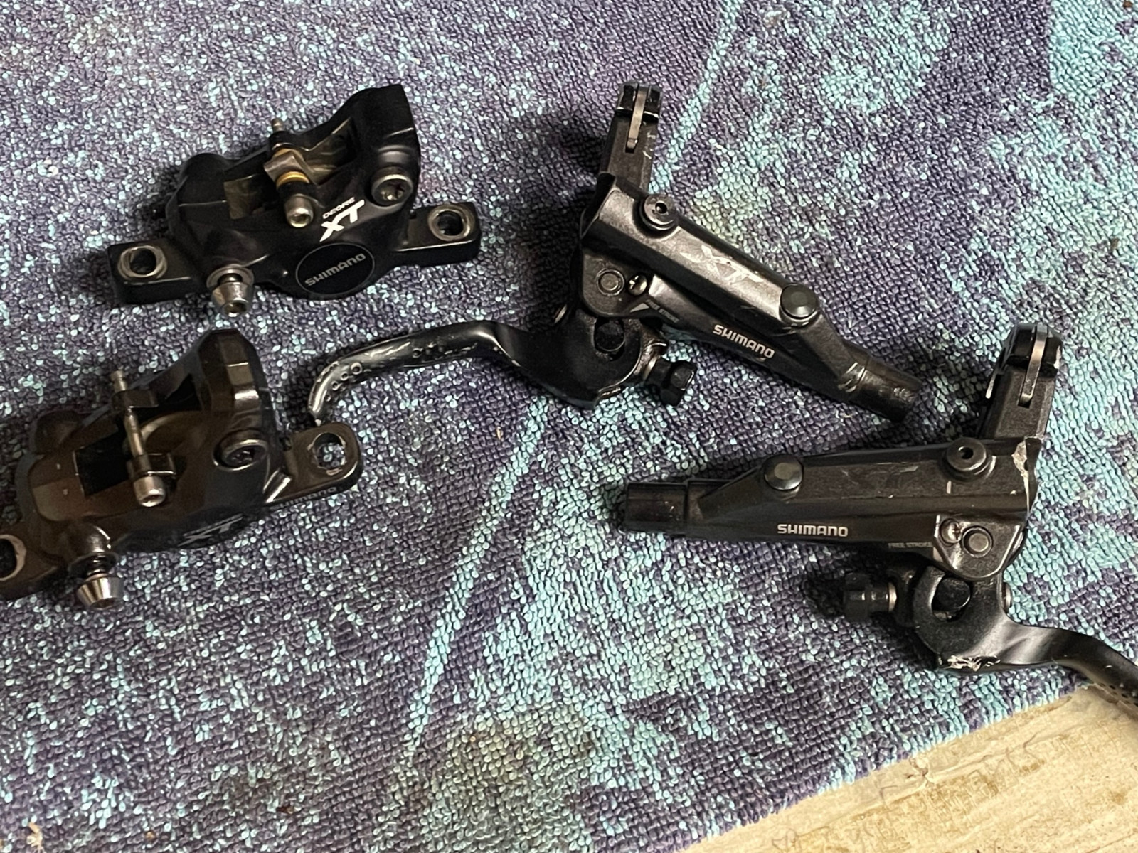 XT Brake Levers and Calipers Mountain Bike Brakes Bike Hub