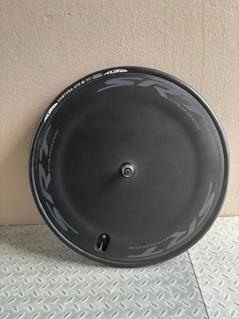 tubeless disc road wheelset