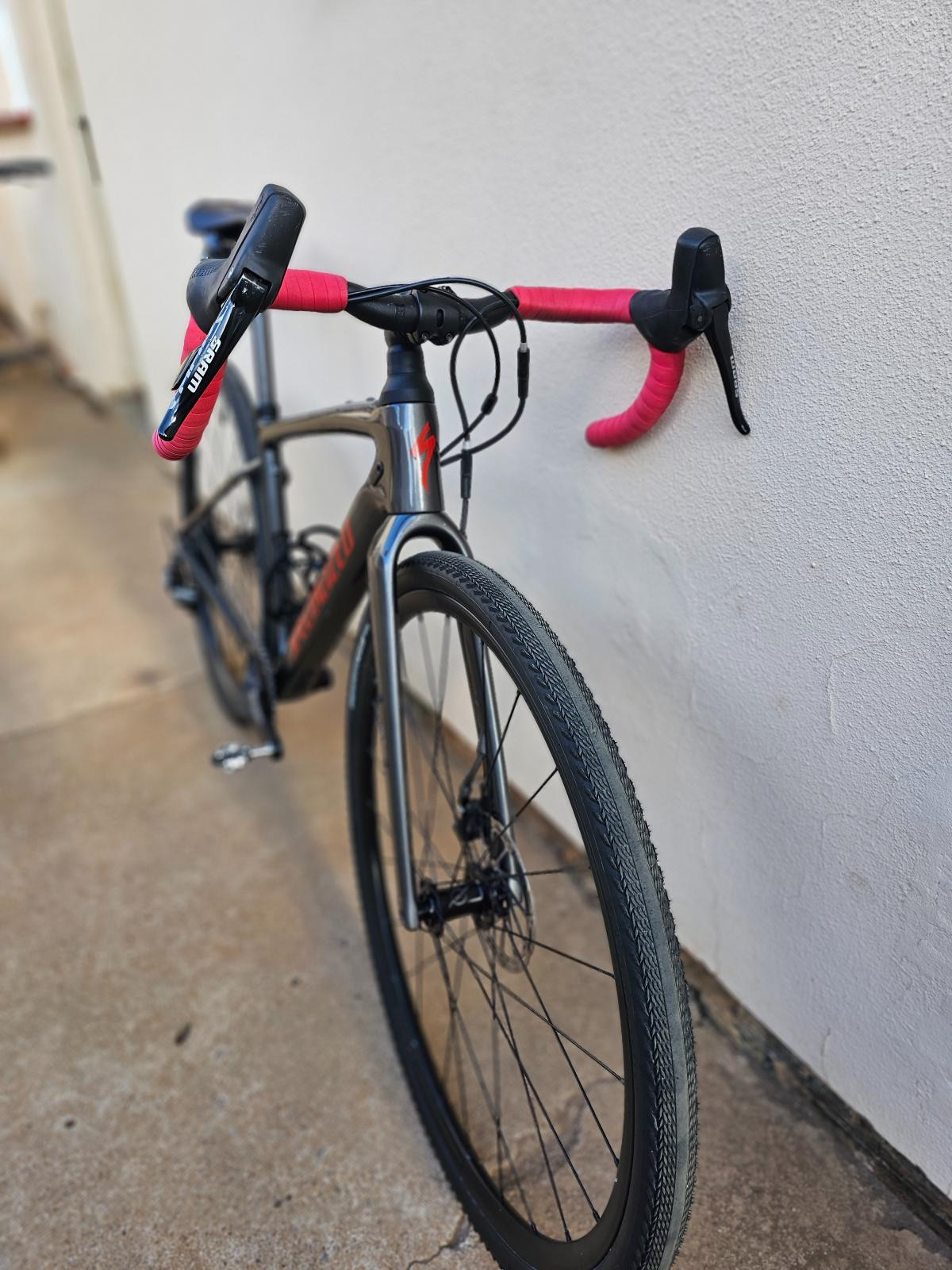Specialized Diverge Base Carbon Gravel Bikes Bike Hub