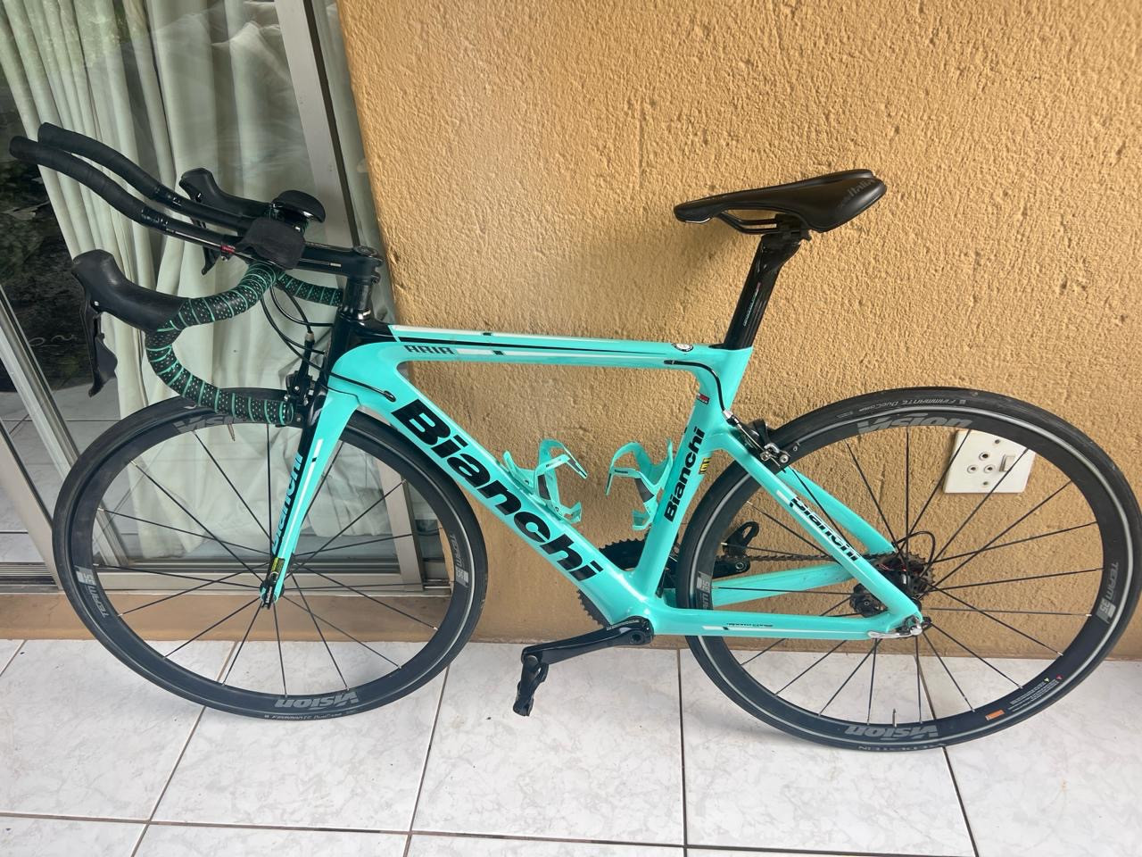 Electric Bike Bianchi Aria Ultegra Disc Road Bike 2021 Electric