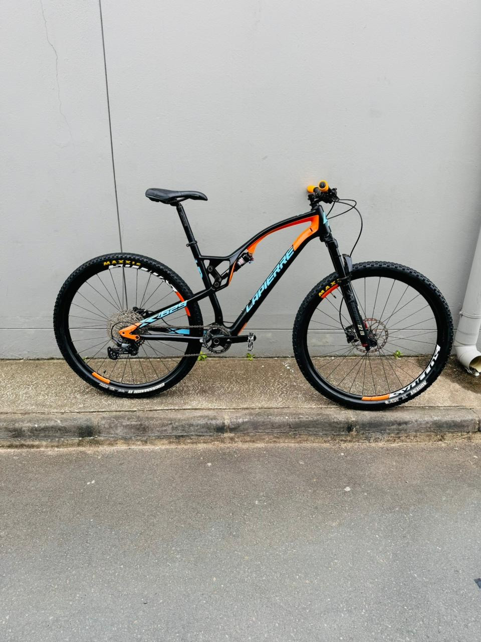 Lapierre XR629 Carbon Dual-Suspension | Dual Suspension Mountain