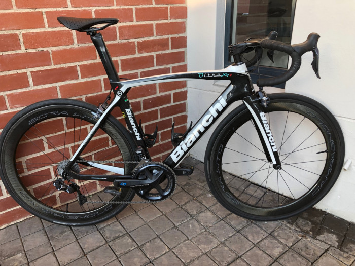 Xr4 Disc Bianchi Oltre Xr4 Specialissima BIANCHI OLTRE XR4 DISC SHIMANO  ULTEGRA DI2 Velo7 - Main Image