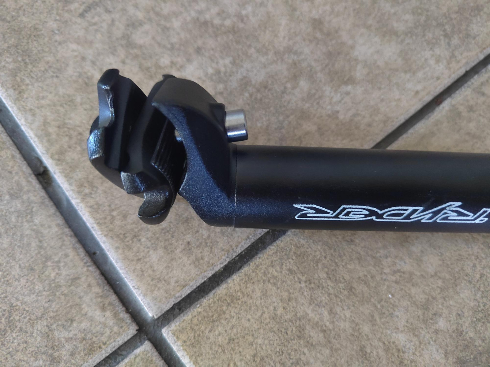 Bike Hydraulic Seatpost Hand Controlled Aluminum 31.6mm