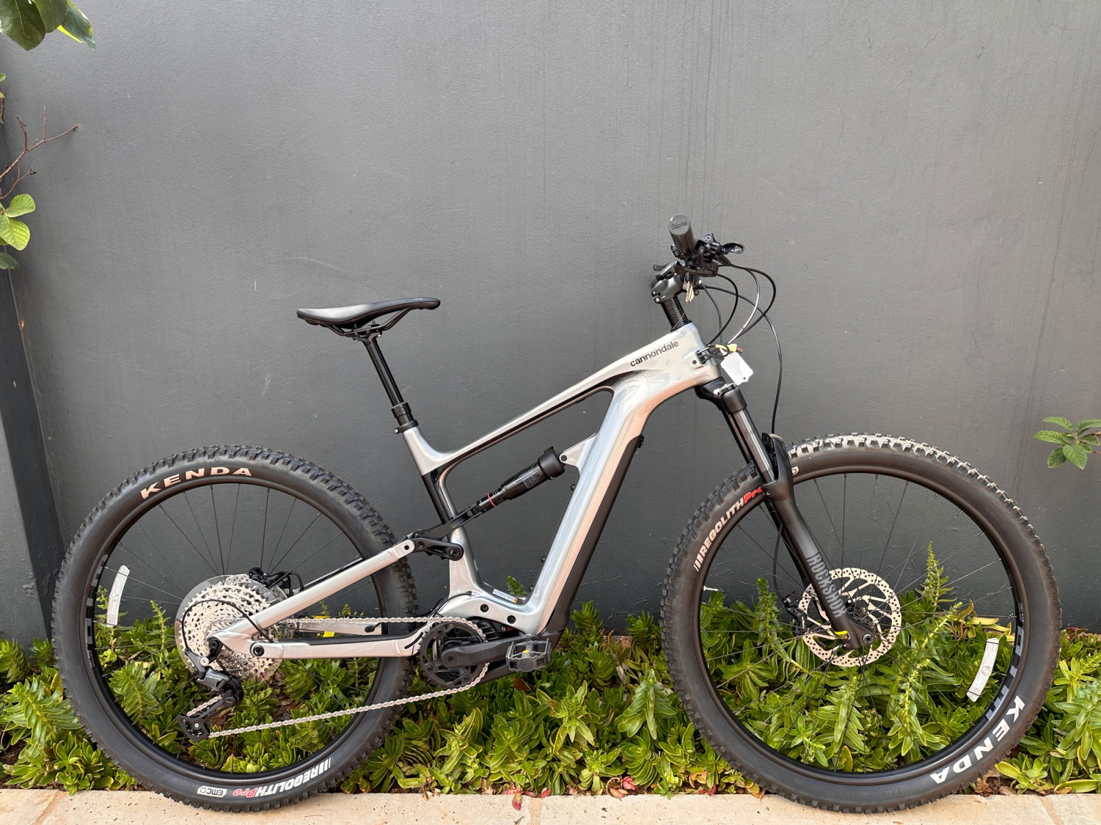 Electric Mountain Bike Habit Neo Review BRAND NEW