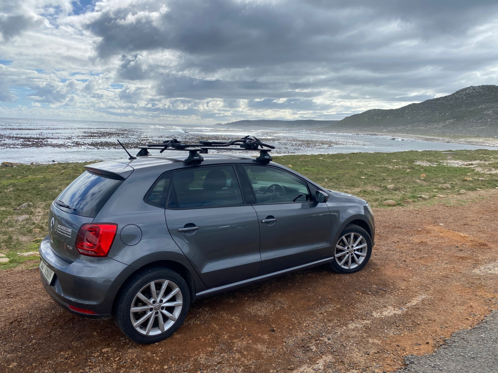 New Black Thule Roof Rack and Black Proride Bike Racks Bike Hub