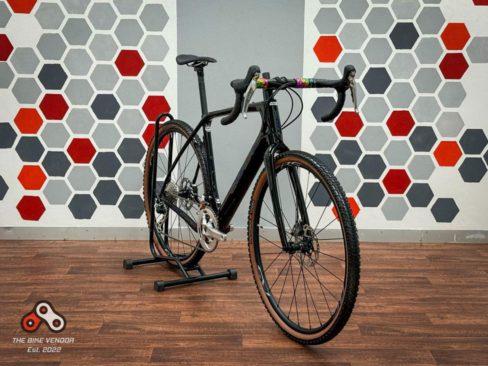 Look 765 RS Carbon - Shimano GRX Hydrailc | Gravel Bikes | Bike Hub