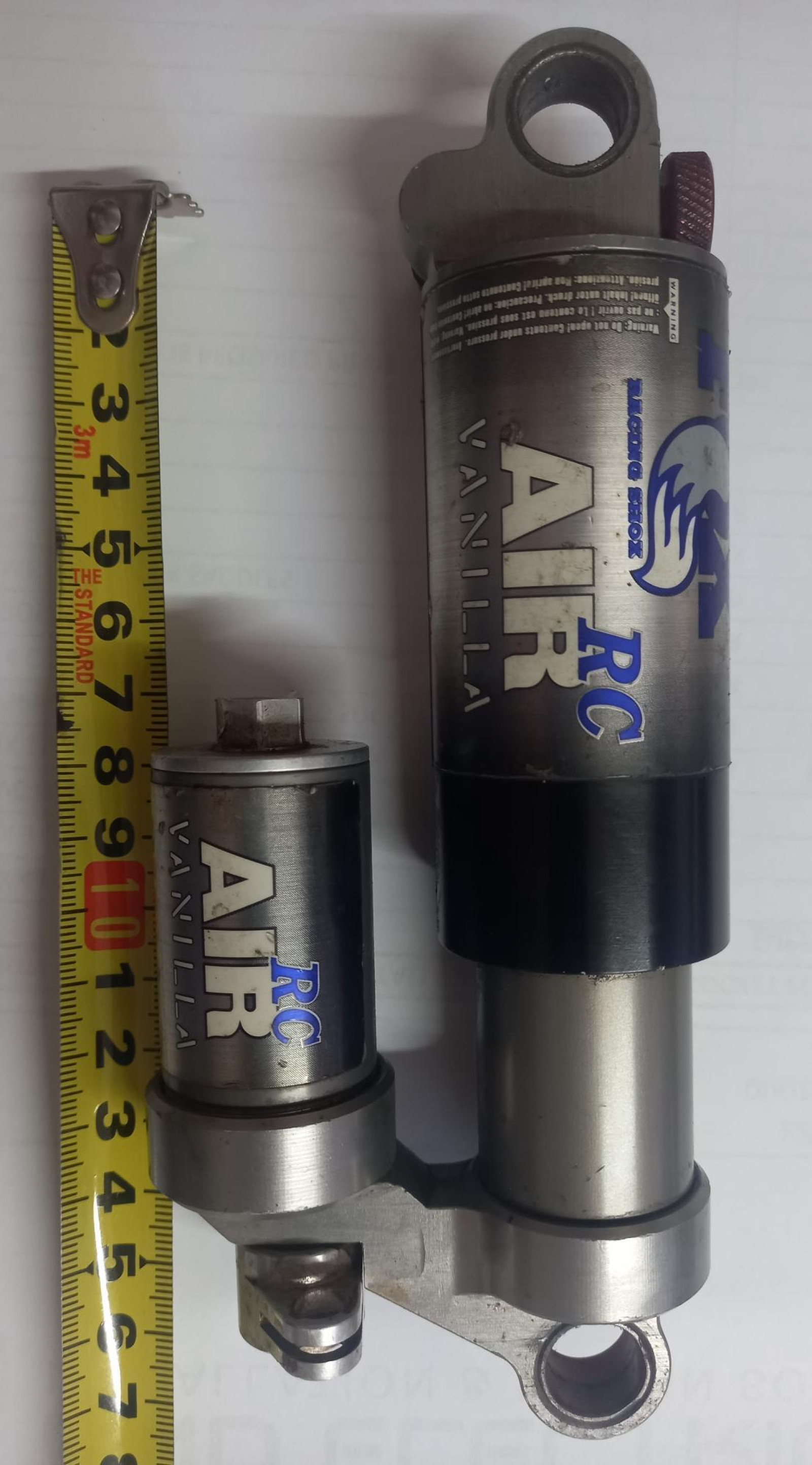 Fox Shox Fox Vanilla Float Rear Shock FOX Classic RC Air Shock