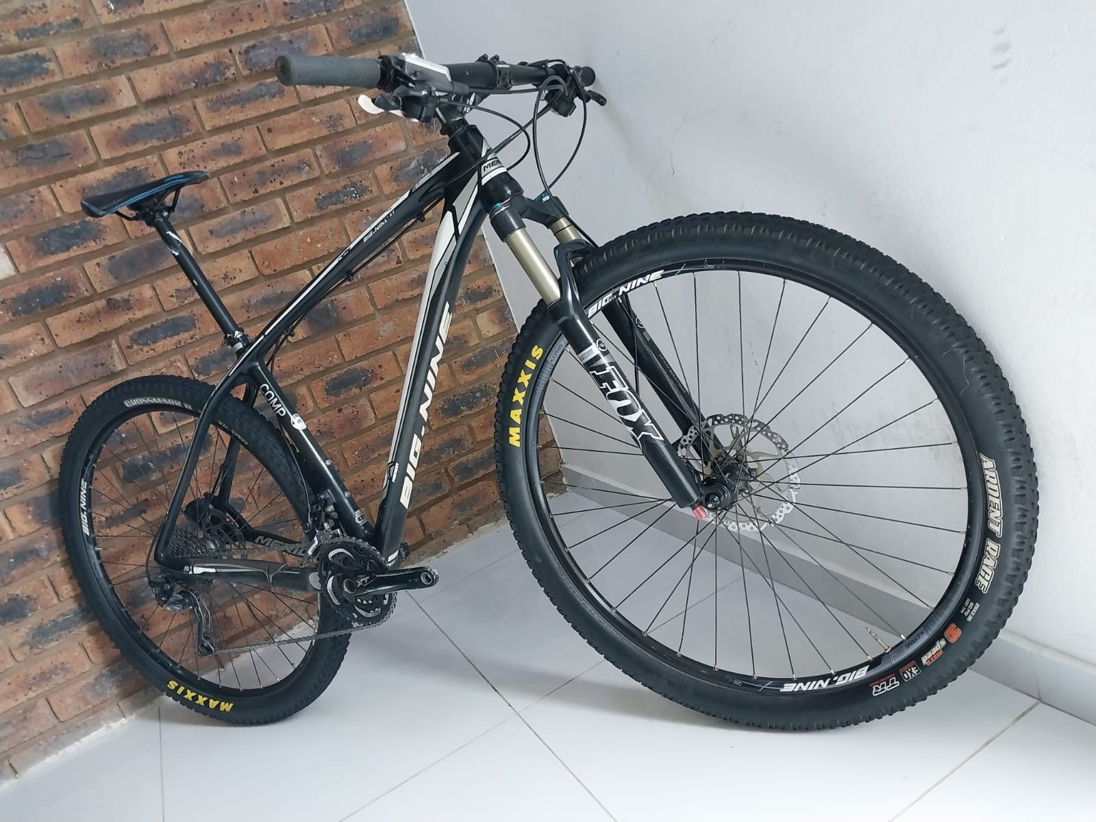 Merida Comp - L - carbon | Hardtail Mountain Bikes | Bike Hub