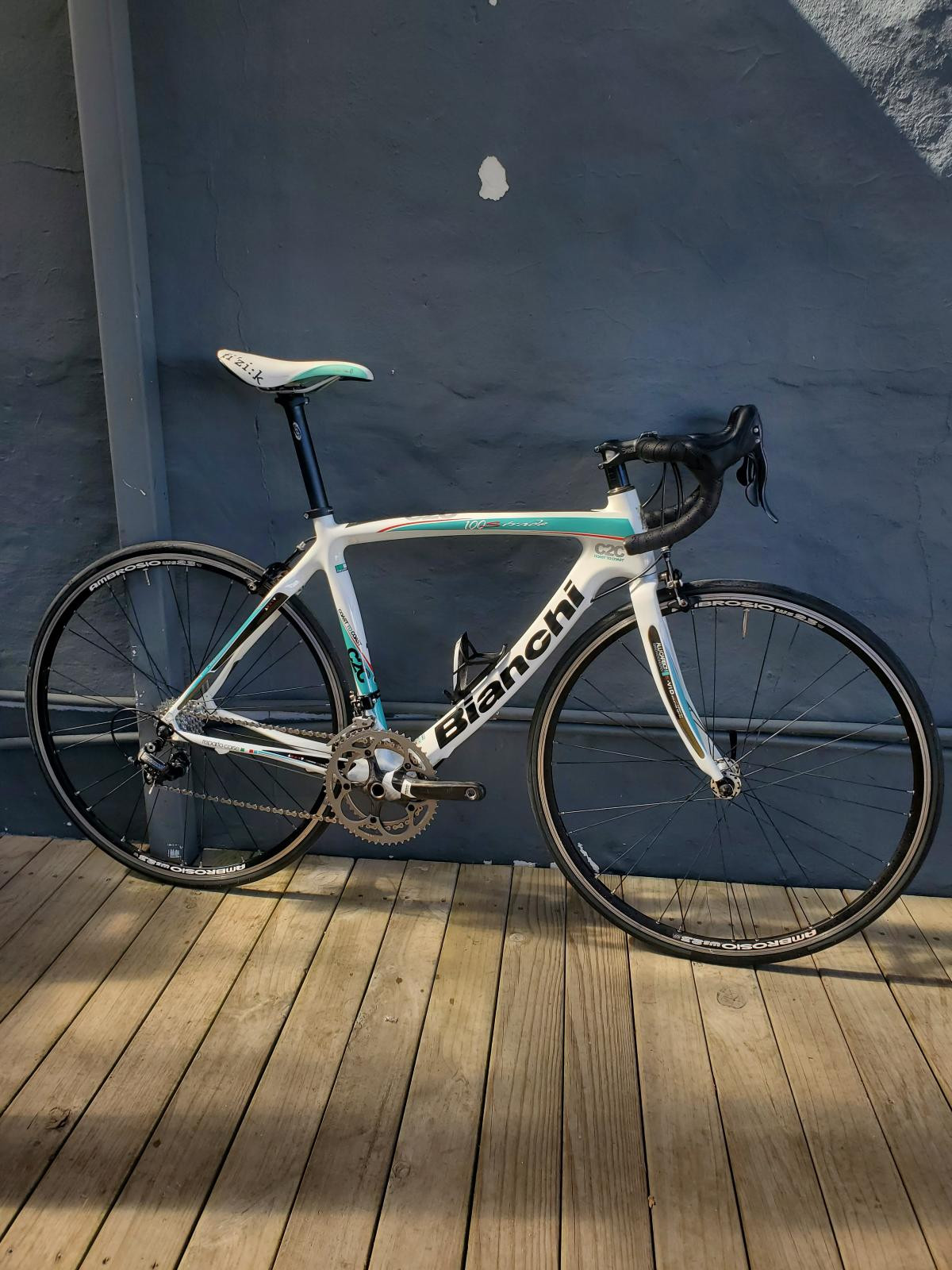 Bianchi C2C ロードバイク 水色 Bianchi C2C 100S Strade 53cm (Small/Medium) | Road Bikes | Bike Hub
