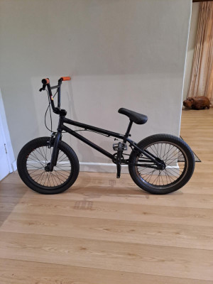 Mongoose L500 | BMX Bikes | Bike Hub