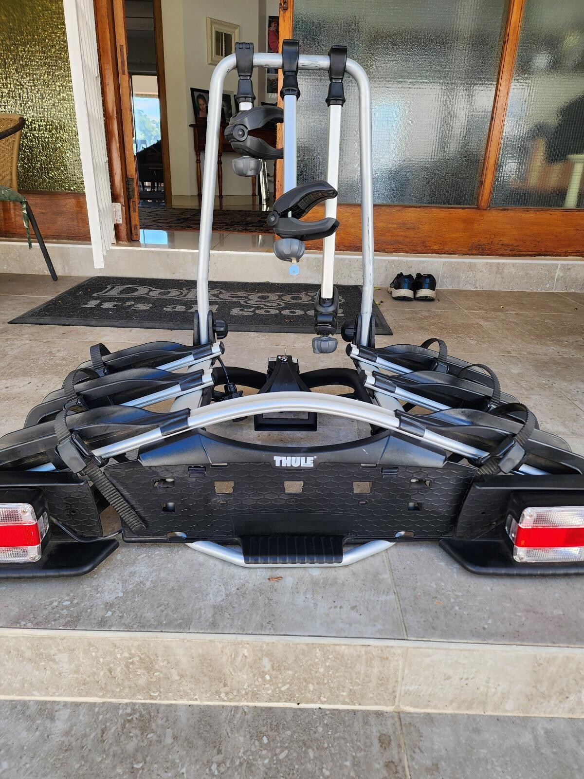 Thule euroway 3 bike tow bar mount rack . Bike Racks Bike Hub