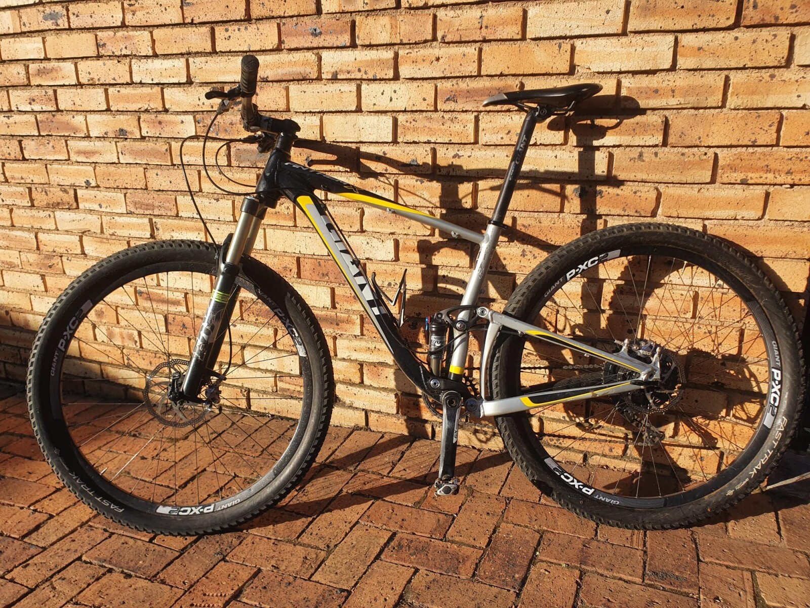 Giant Anthem Dual Sus Dual Suspension Mountain Bikes Bike Hub