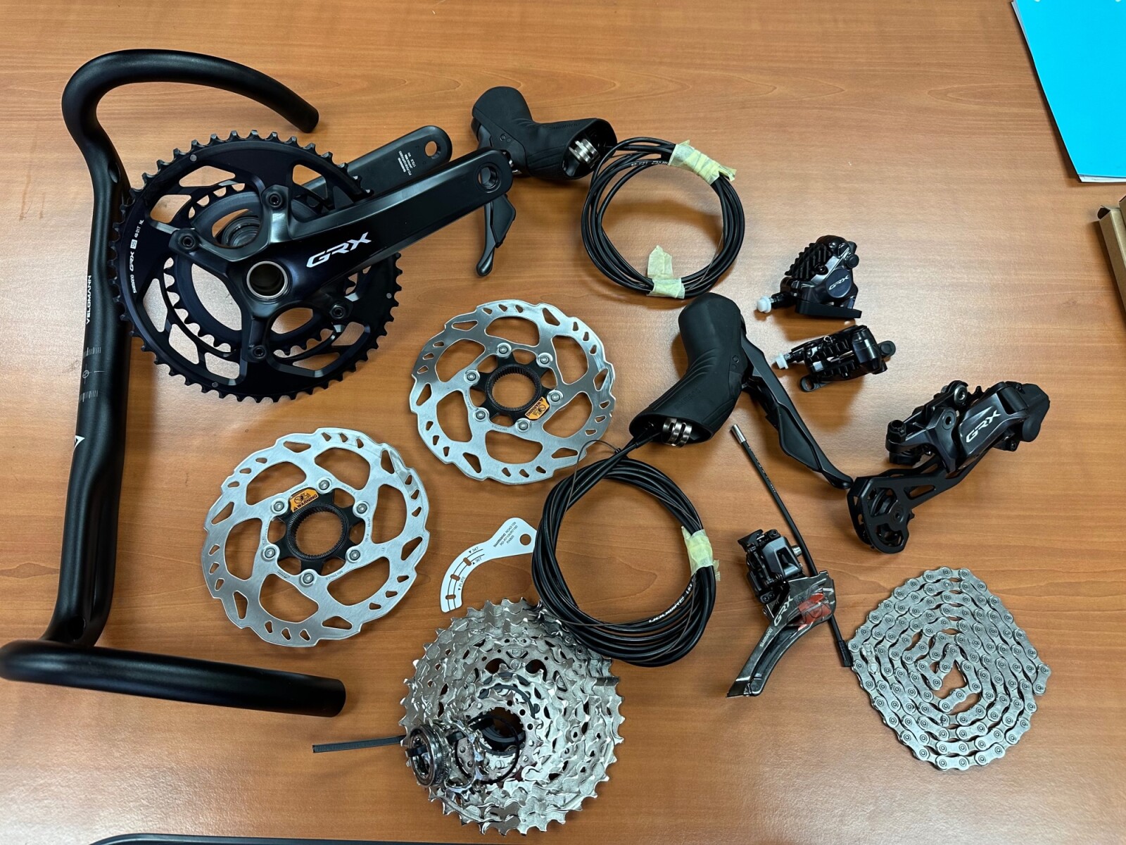 Shimano GRX 820 2x12 mechanical Groupset Complete Groupsets Bike Hub