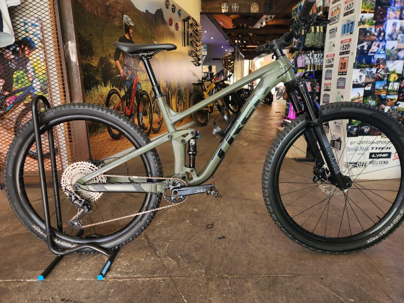 Trek Top Fuel 7 Gen 3 | Dual Suspension Mountain Bikes | Bike Hub