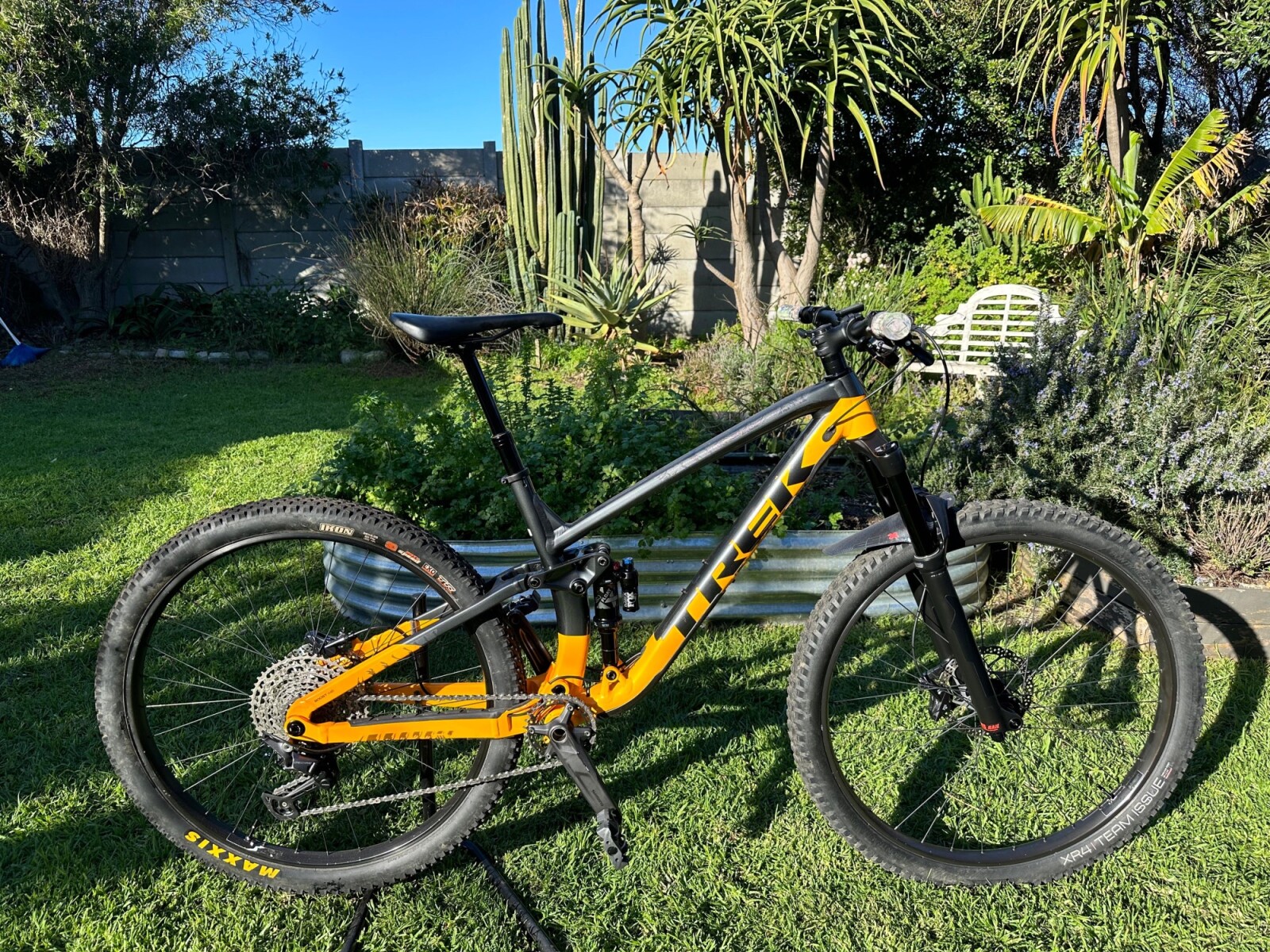 Trek Fuel Ex 5 GEN 5 Suspension & brakes upgraded | Dual
