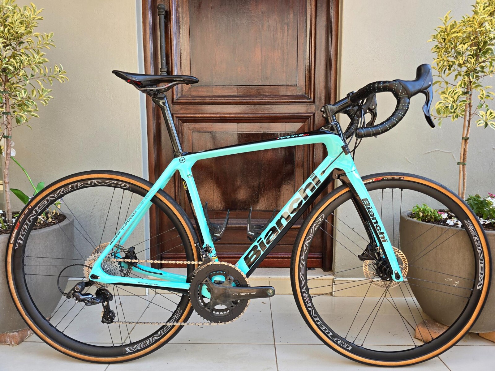 Bianchi Infinito Bianchi 47cm Road Bike Cv Disc Ultegra Di2