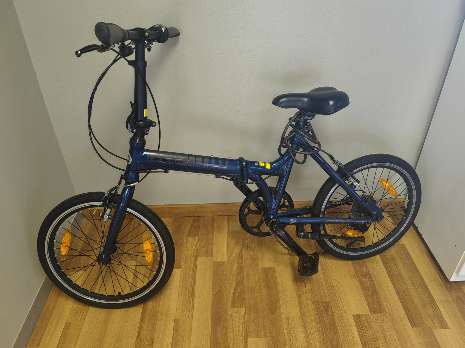 Giant Expressway Metallic Blue Fold Up Bike | Road Bikes | Bike Hub