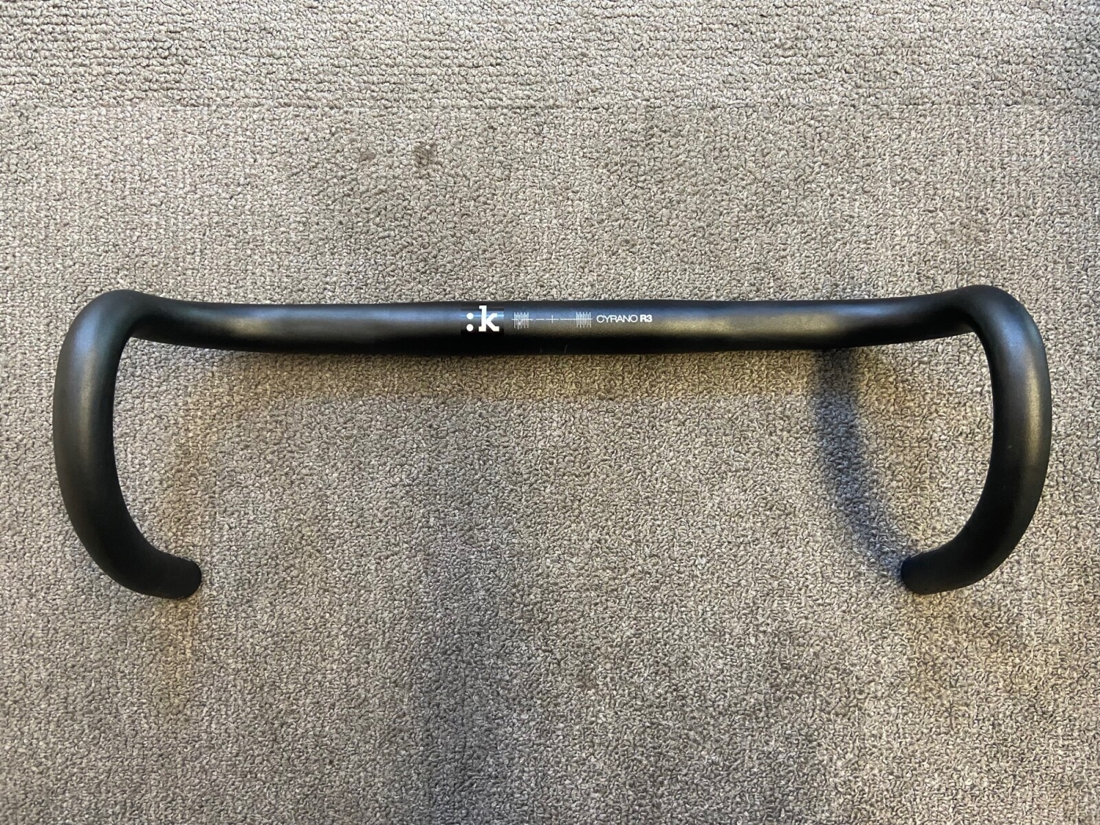 Cintre Fizik Cyrano R3 Aluminium - FIZIK - 34170 - Troc Vélo
