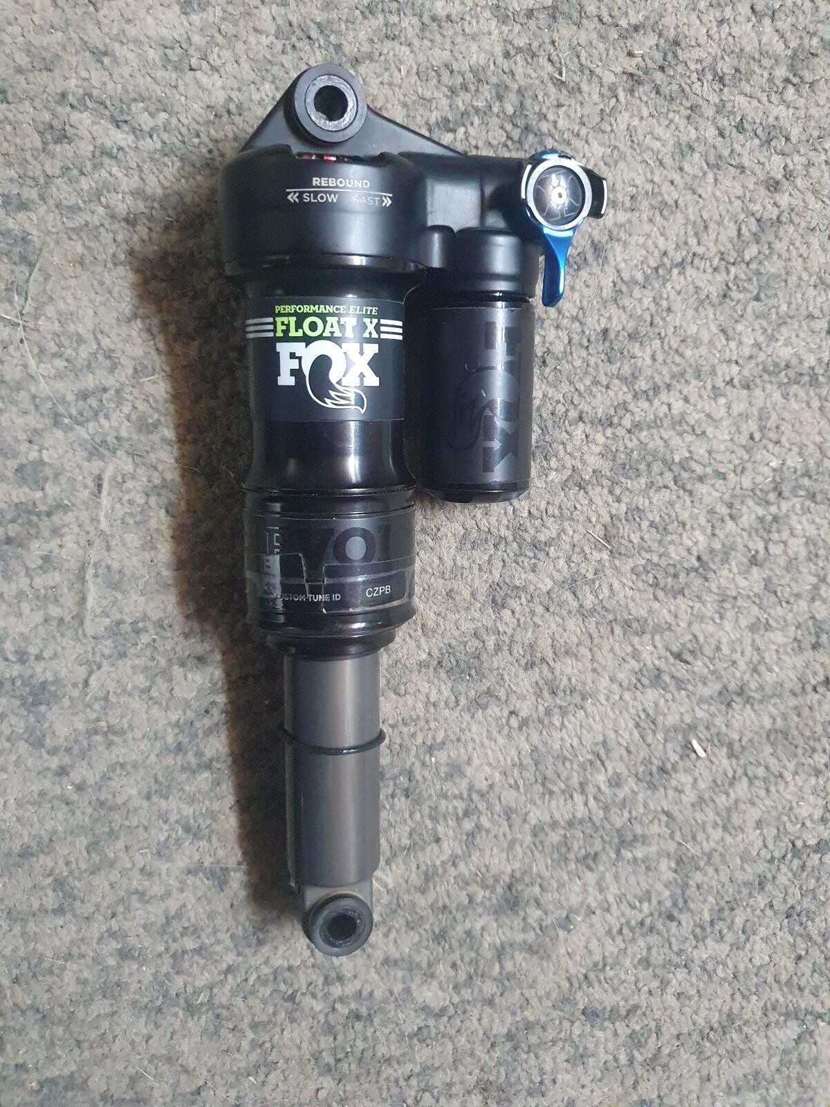 Fox flaot X | Rear Shocks | Bike Hub