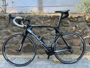 Giant TCR (XL) Road Bikes Bike Hub