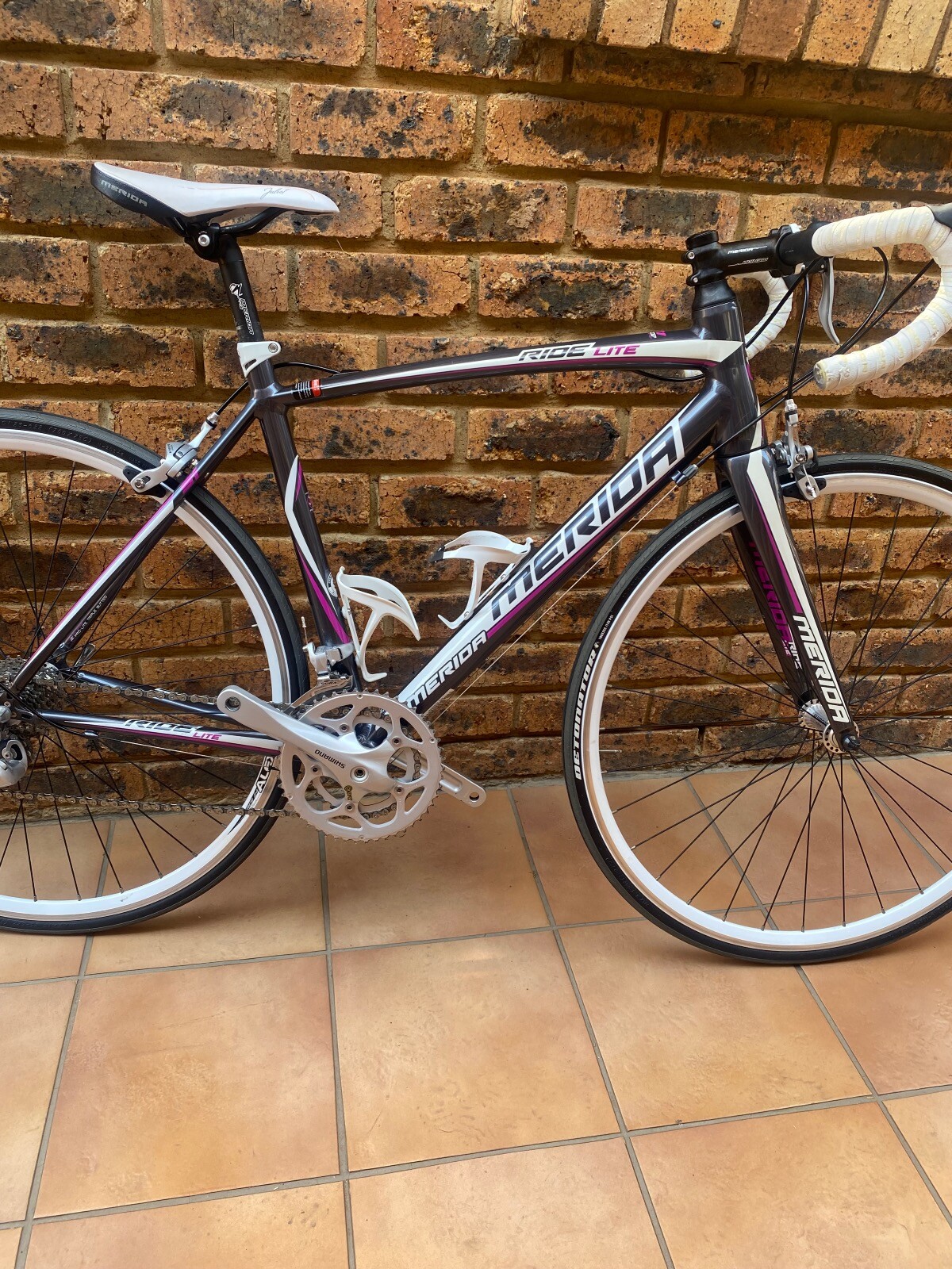 Merida Juliet lady design | Road Bikes | Bike Hub