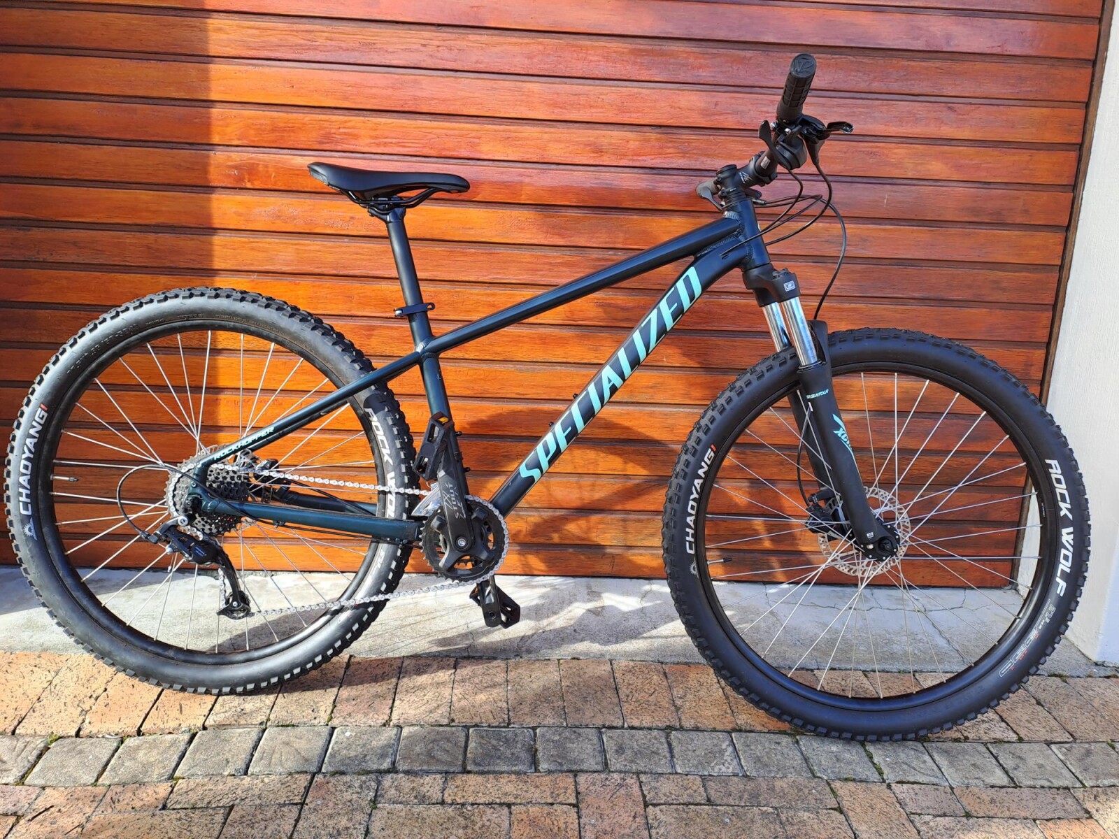 Specialized Rockhopper Sport (27.5 inch) | Hardtail Mountain Bikes ...