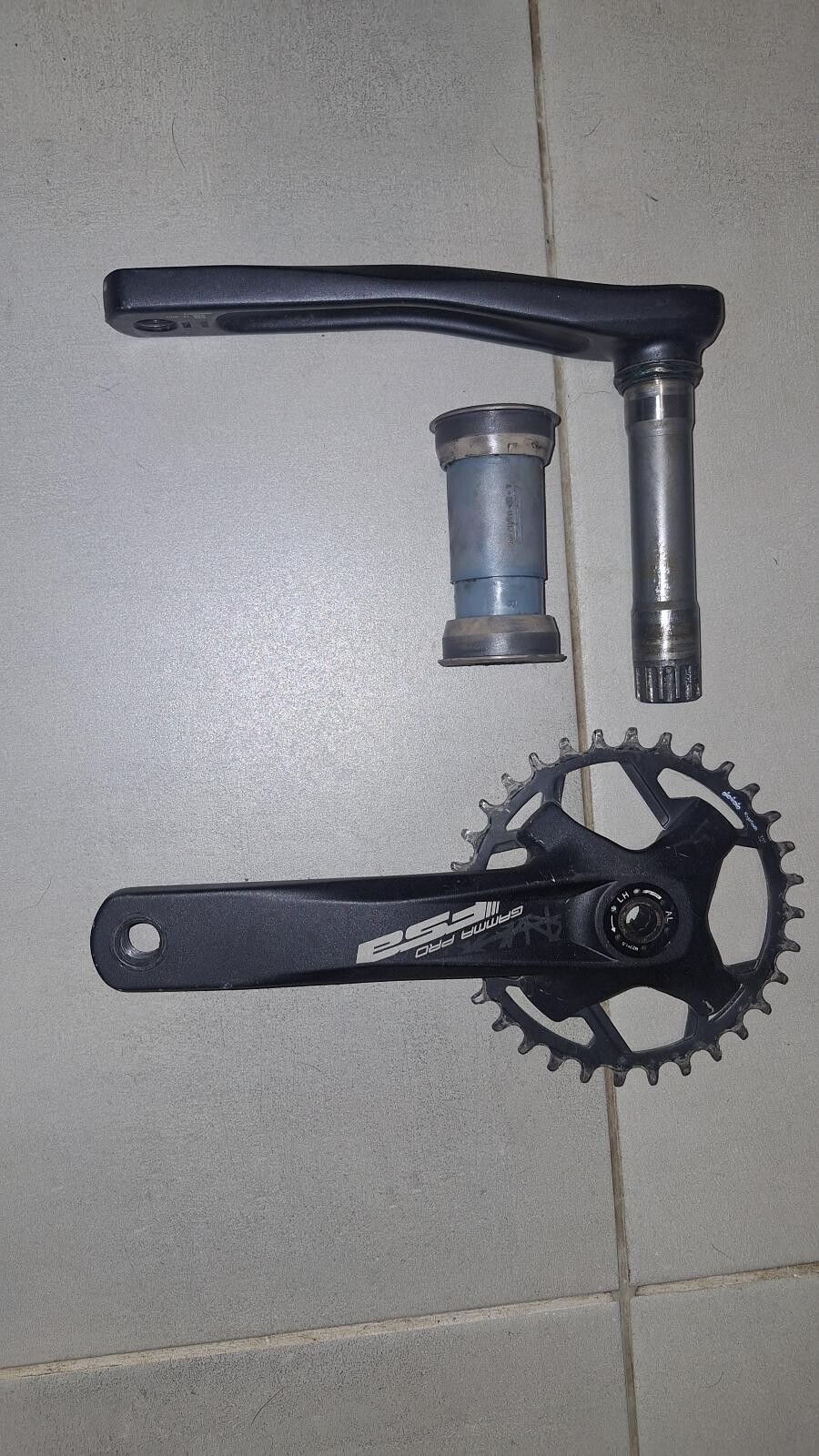 FSA GAMMA PRO 175mm Crankset + PF-BB | Cranksets | Bike Hub