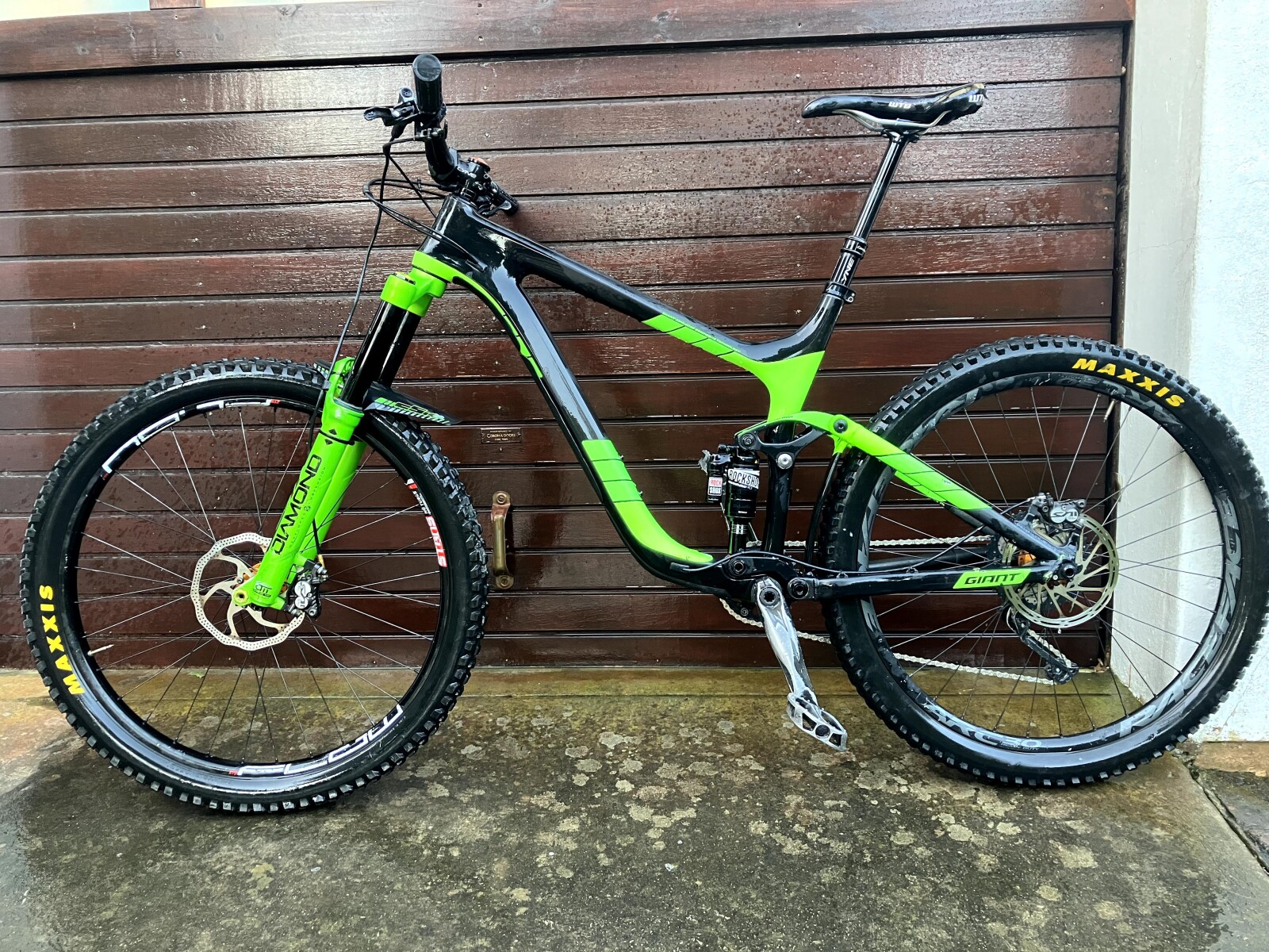 Bicycle Giant Reign Advanced 2017 Giant Reign Advanced (Carbon