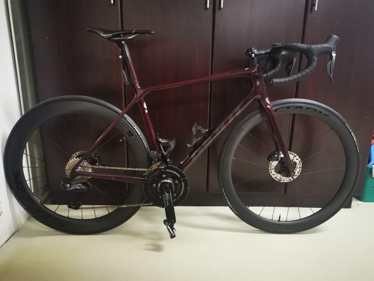Giant Tcr Pro Vibe Superlight Aero Giant TCR Advanced Pro Di2 Road