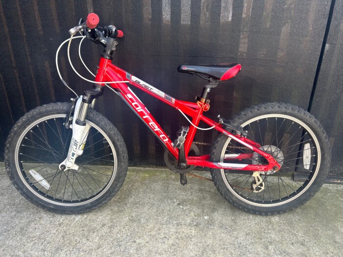 Kids Bike Red Carrera Blast Blast Junior Mountain Bike Carrera