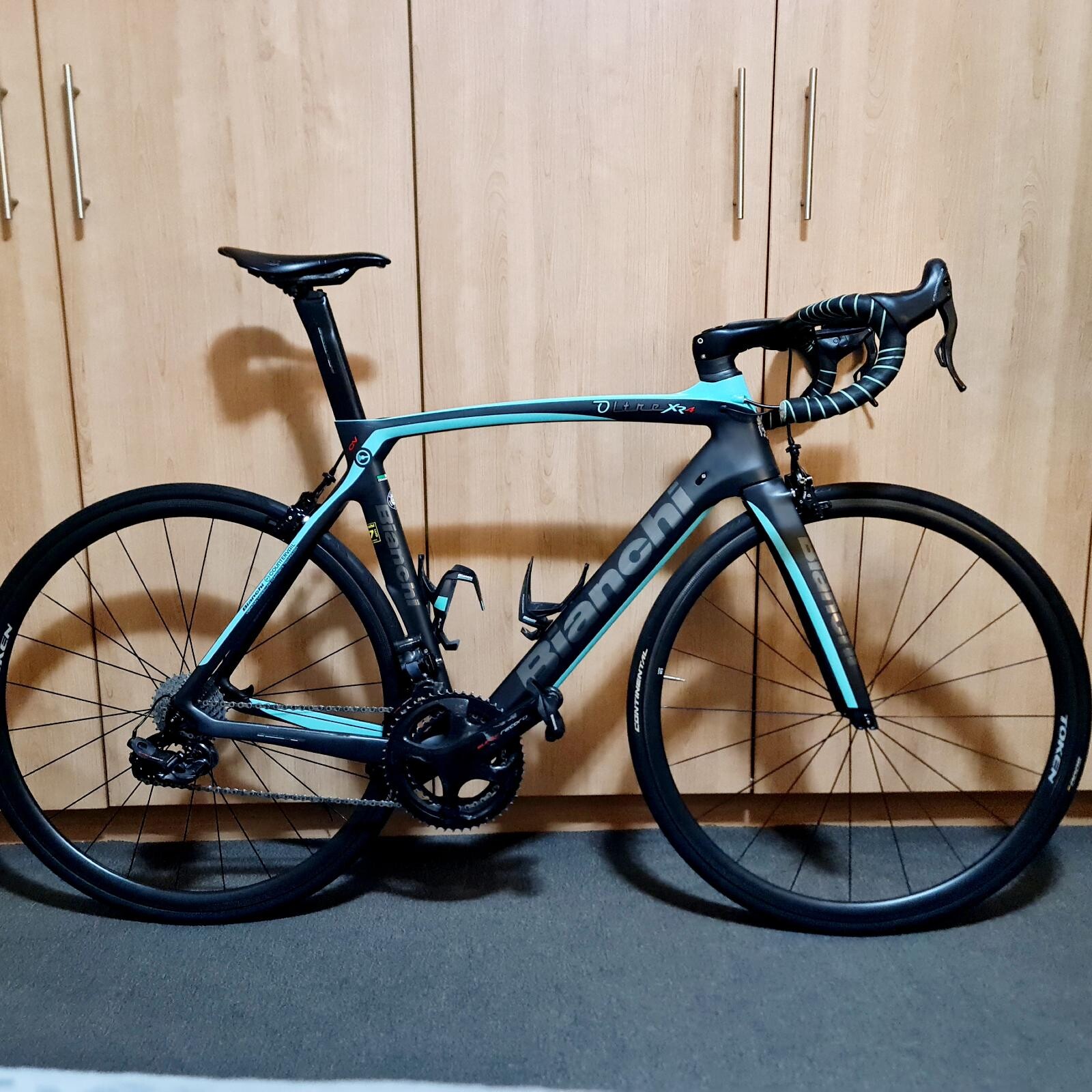 Oltre Xr4 Disc Bianchi Oltre Xr 2021 Record Eps Oltre Xr4 Super - Main Image