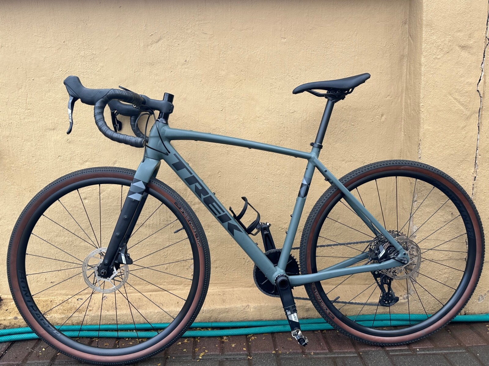 Trek Checkpoint ALR Gravel Bikes Bike Hub