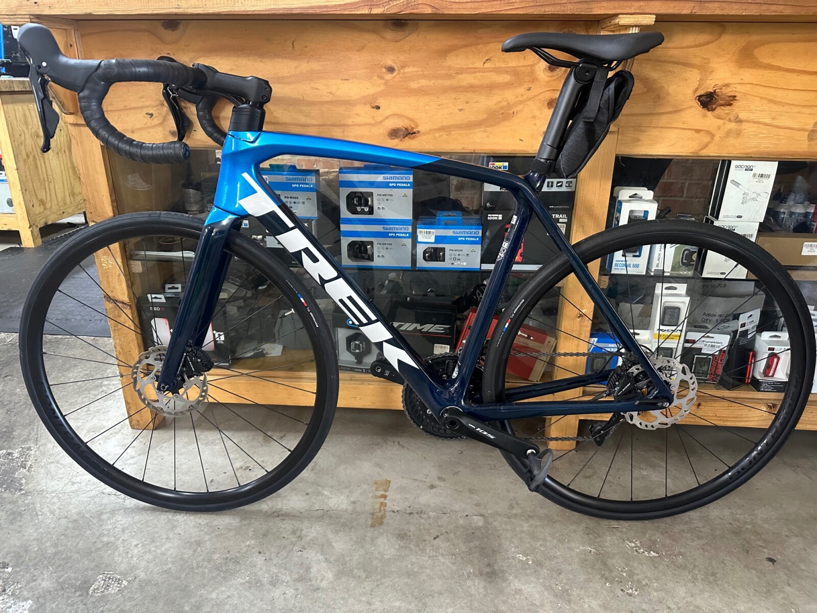 Trek Emonda SL5 | Road Bikes | Bike Hub